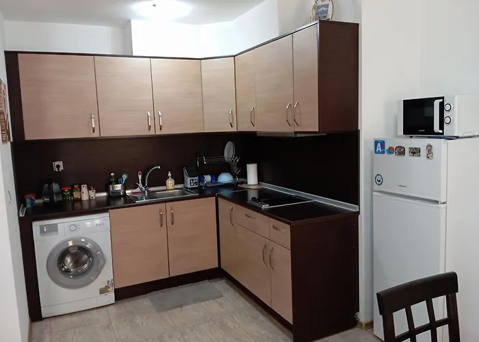 Victoria's -marina Cape - *